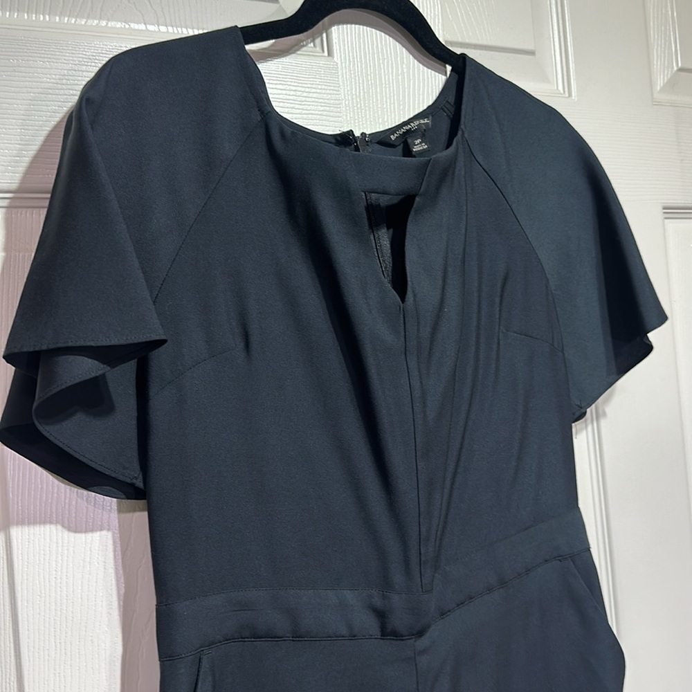 Banana Republic Petite romper flutter sleeve shorts pockets black 2P one piece - Picture 3 of 16